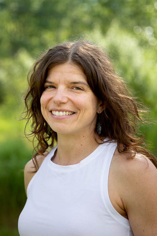 KRISTI EASTON : Registered Massage Therapist